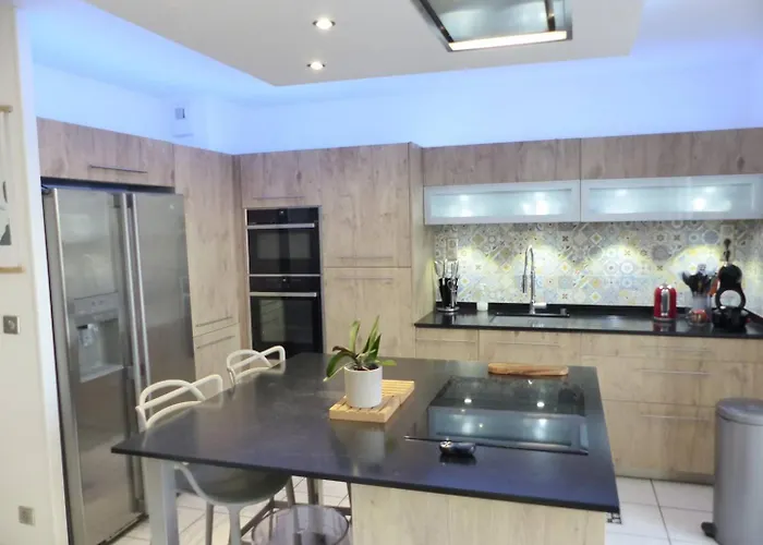 Opaline. Bel Avec Grande Terrasse Pour 4 Personnes Apartment Capbreton